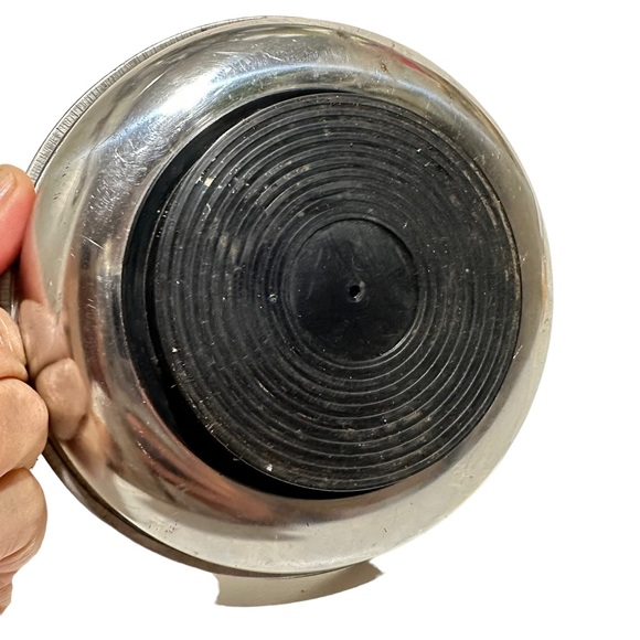 Cornwell Magnetic Parts Tray - Picture 5 of 6